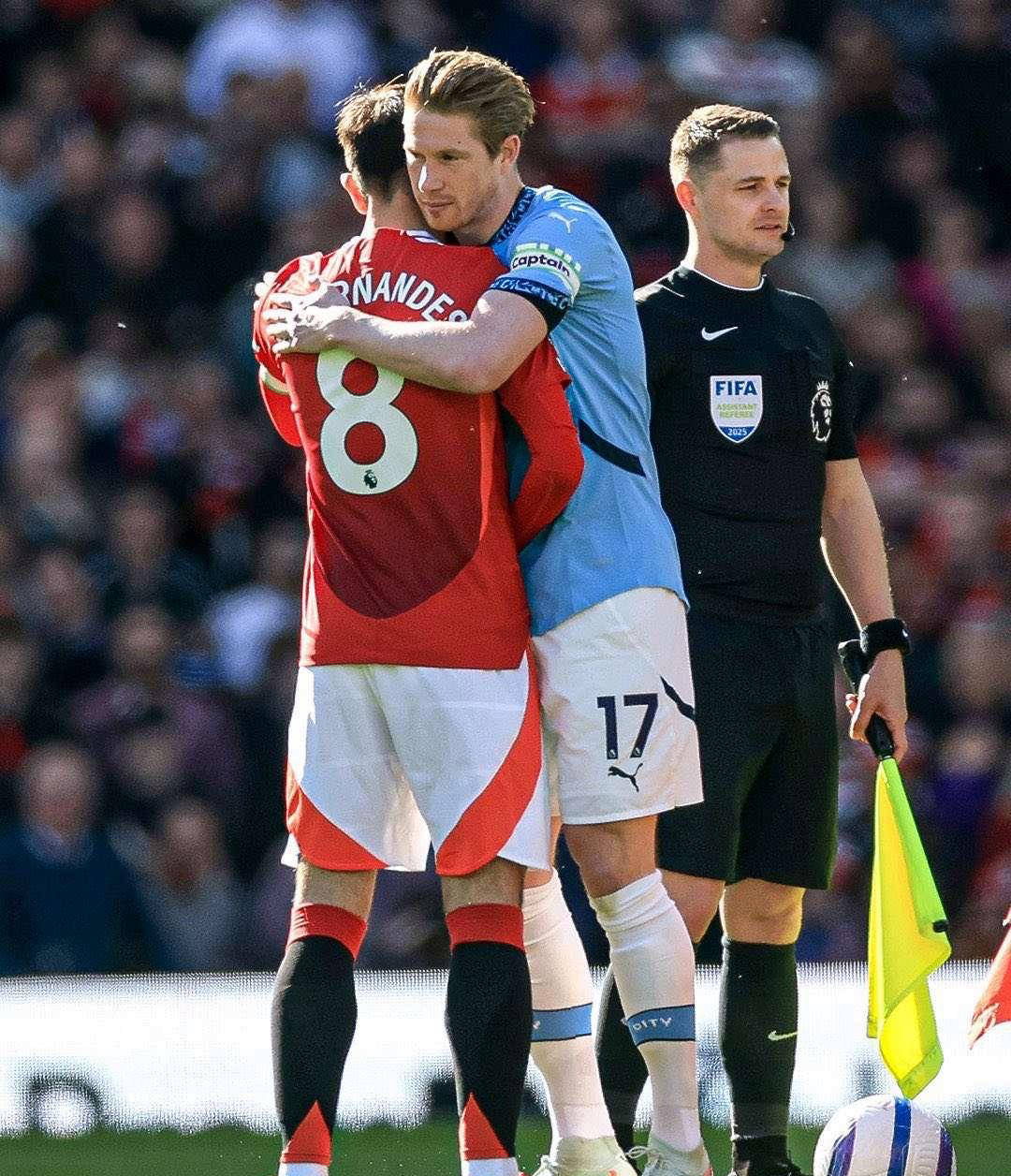  德布劳内续约不是难事 曼城帮助我成为现 