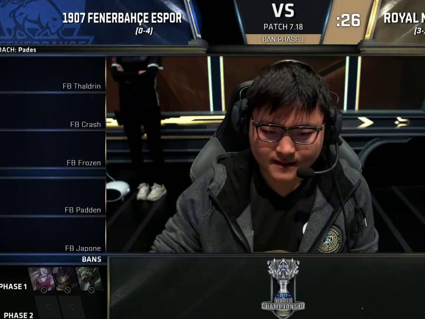 包含Uzi迎来十赛季高光表现，RNG球迷沸腾！的词条